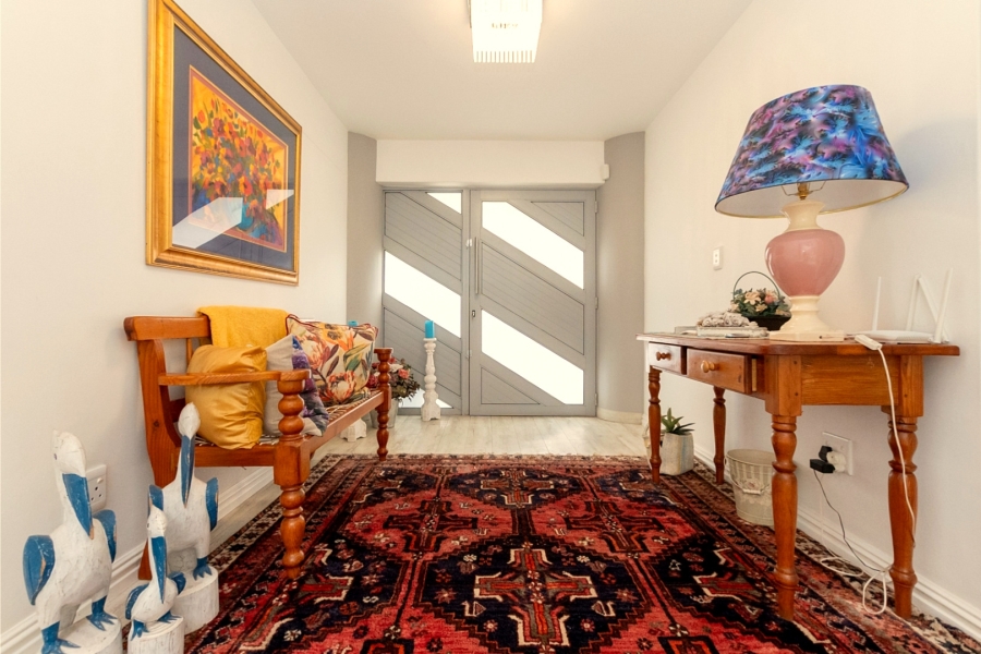 4 Bedroom Property for Sale in Paradise Beach Western Cape